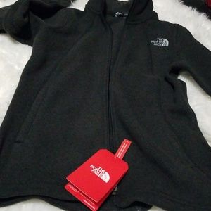 🎁🏷NWT The north face zip up (heather gray)